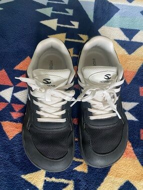 Hobibear Womens Black and White Athletic Sneakers